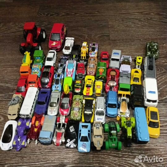 Набор машинок