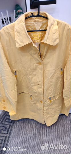 Куртка женская весенняя