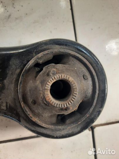 Рычаг передний правый Toyota Camry 5 (V30) 2001-20