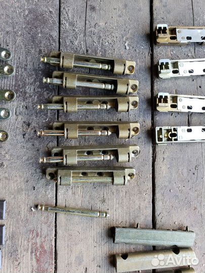 Фурнитура для пластиковых окон roto