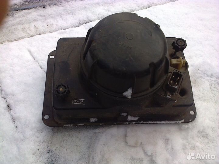 Фара газ 3102 Волга