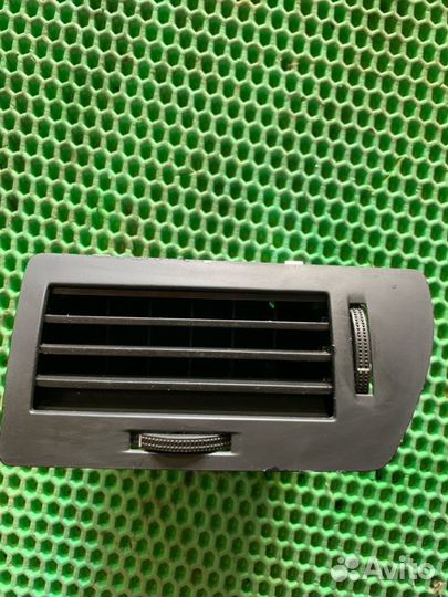 Дифлекторы торпеды правые Opel Astra H Z18XER 2007