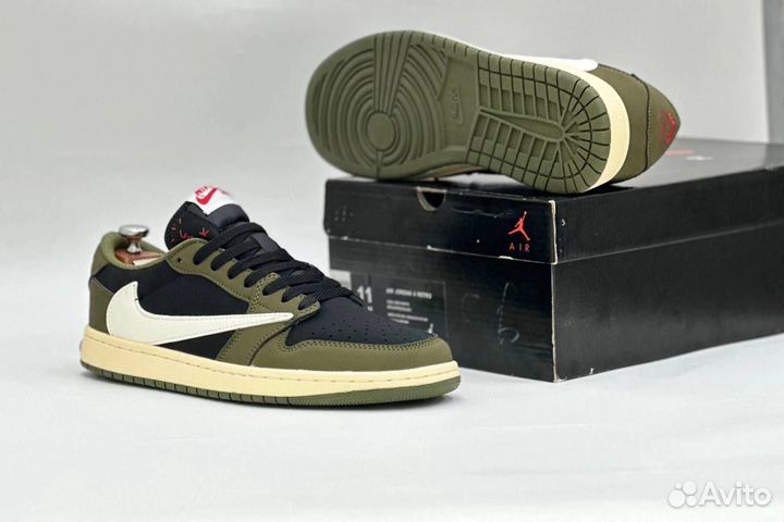 Кроссовки Nike Air Jordan 1 Travis Scott Reverse