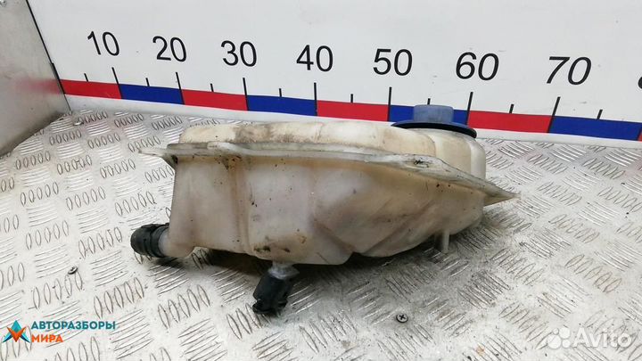 Бачок расширительный Skoda Superb 2003