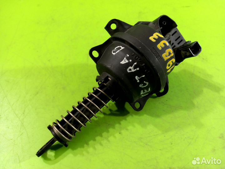 Вакуумный клапан заслонки отопителя Opel Vectra B