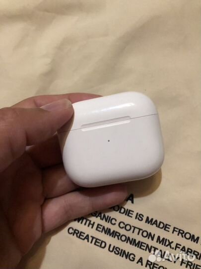 Airpods 3,правый наушник и кейс