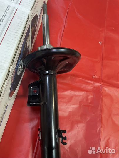 Амортизатор передний