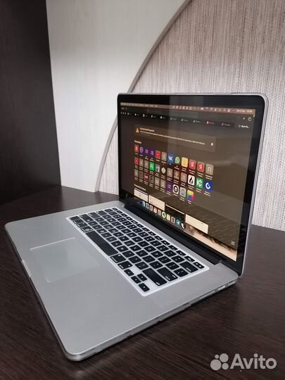 Apple MacBook Pro Retina, 15