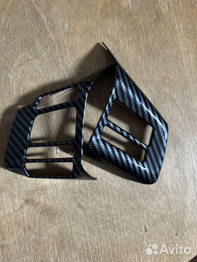 Продам накладки на руль Subaru WRX под карбон