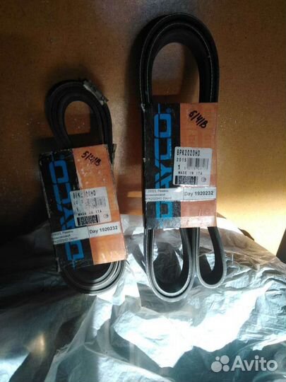 Ремень вентилятора и гениратора и натежной ролик