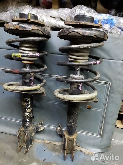 Стойки Передние Nissan X Trail T30+ видео