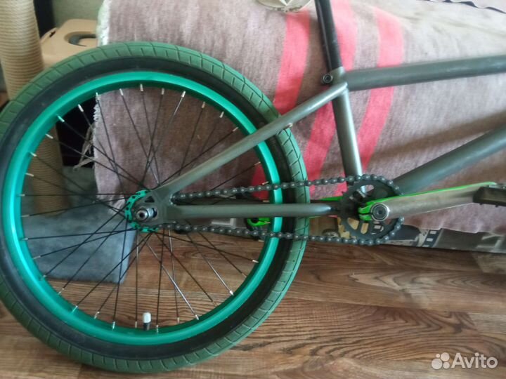 Трюковой велосипед bmx