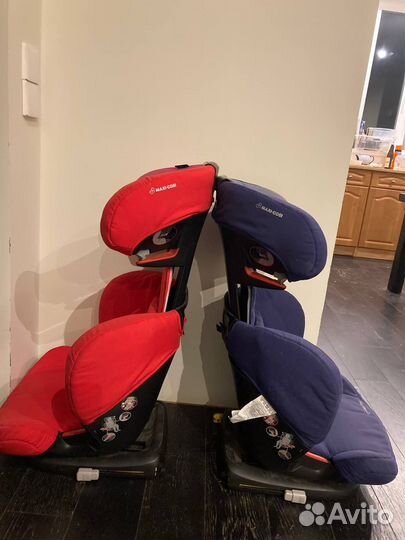 Детское кресло maxi cosi