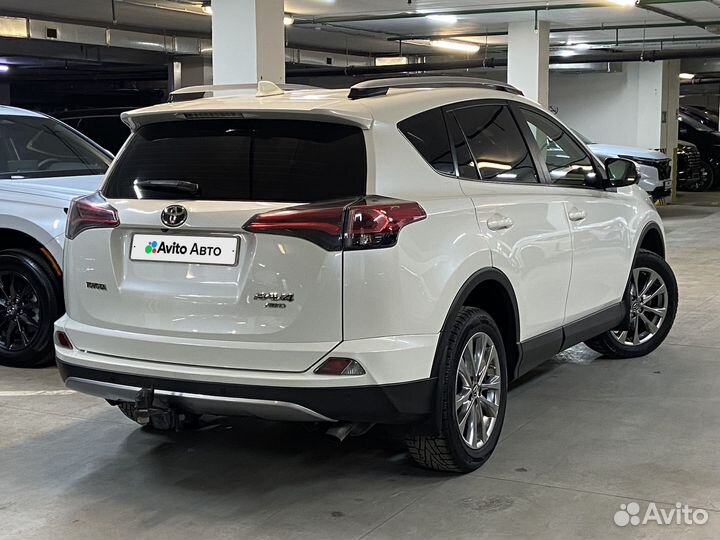 Toyota RAV4 2.5 AT, 2016, 98 000 км