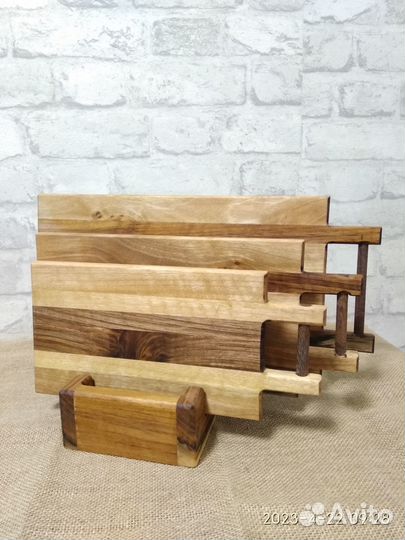 Набор разделочных досок на подставке