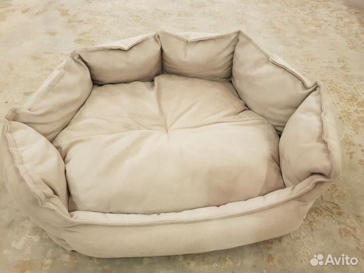 Лежанка для собак и кошек
