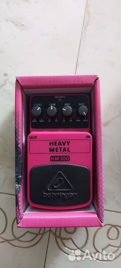 Гитарная педаль behringer hm300