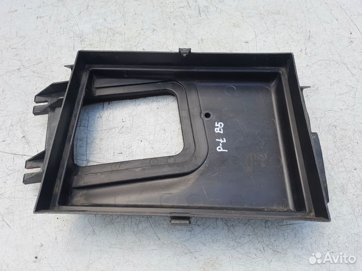 Рамка салонного фильтра Фольксваген Пассат Б5