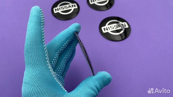 Наклейки на ступичные колпачки Nissan 4 шт Ниссан