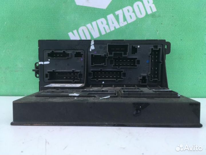 Блок предохранителей Мерседес Бенз 211 Е класс