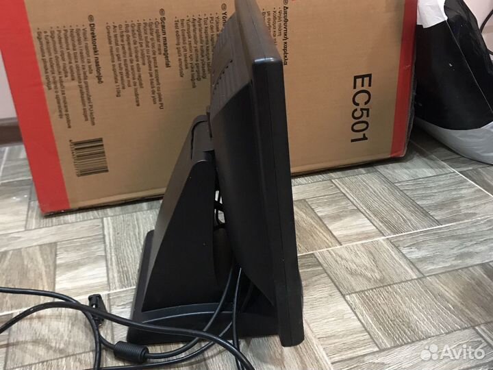 Сенсорный монитор, тачскрин, монитор для терминала