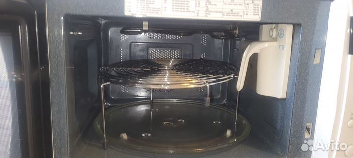 Микроволновая печь Samsung C105AR