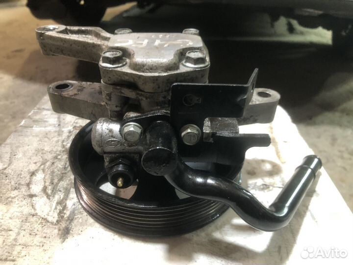 Насос гура: Kia Rio 3,Hyundai Solaris