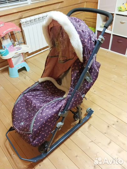 Коляска комбинированная с трансформируемым кузовом