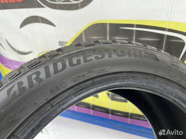 Bridgestone Blizzak LM-32C 235/45 R17