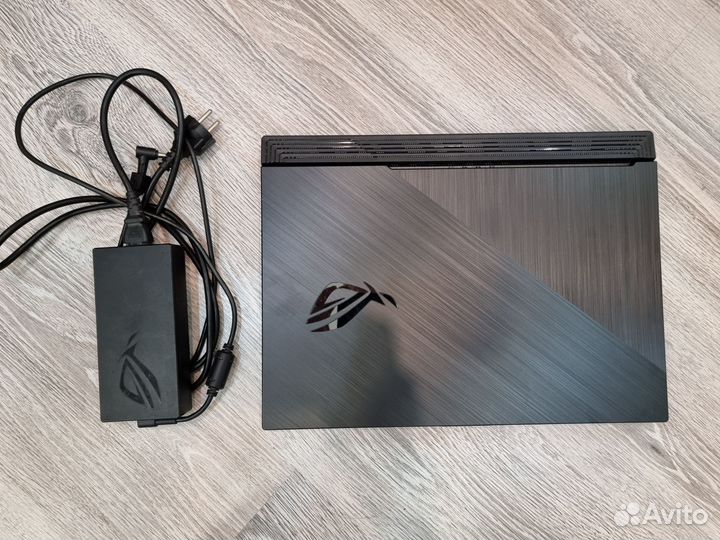 Игровой ноутбук asus rog strix g17