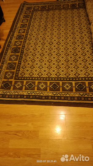 Ковер бу шерстяной