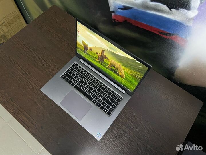 Мощный ноутбук Xiaomi MI Notebook Pro