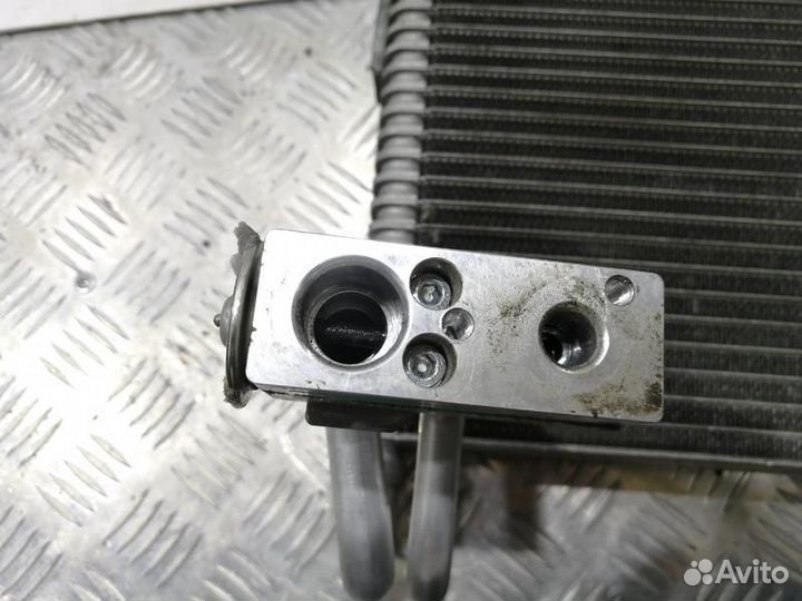 Радиатор кондиционера салонный Альмера G15