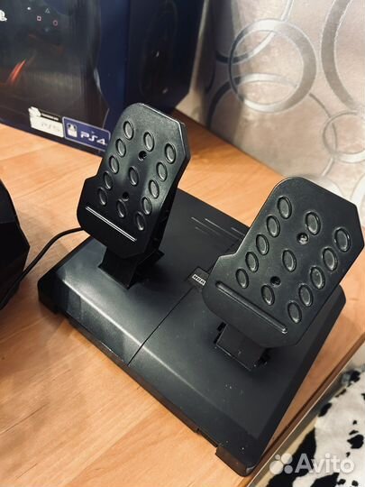 Руль hori для PS4