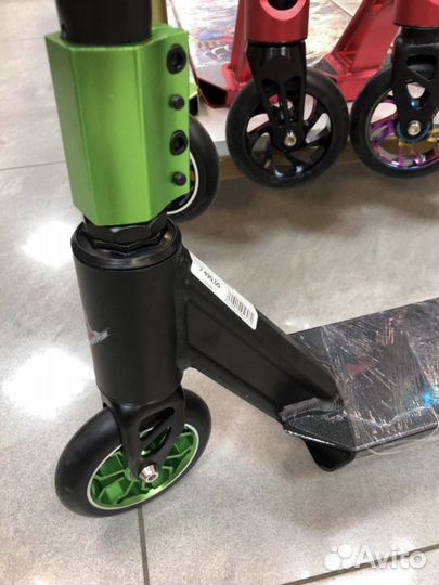 Самокат трюковой