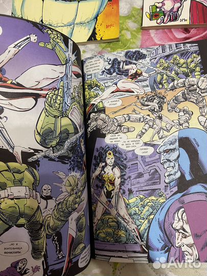 Комиксы чудо-женщина Маска