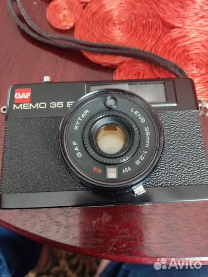 Пленочный фотоаппарат