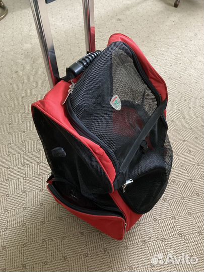 Переноска для собак на колесах