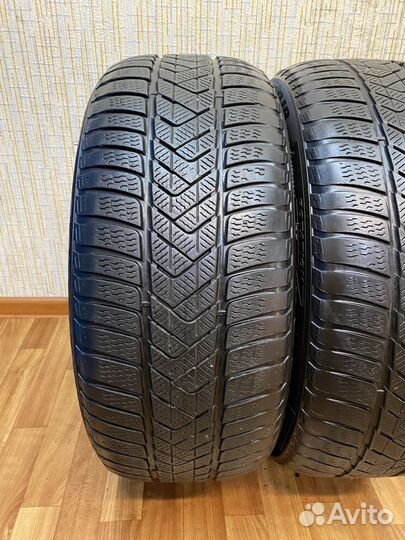 Pirelli Winter Sottozero 3 245/45 R18