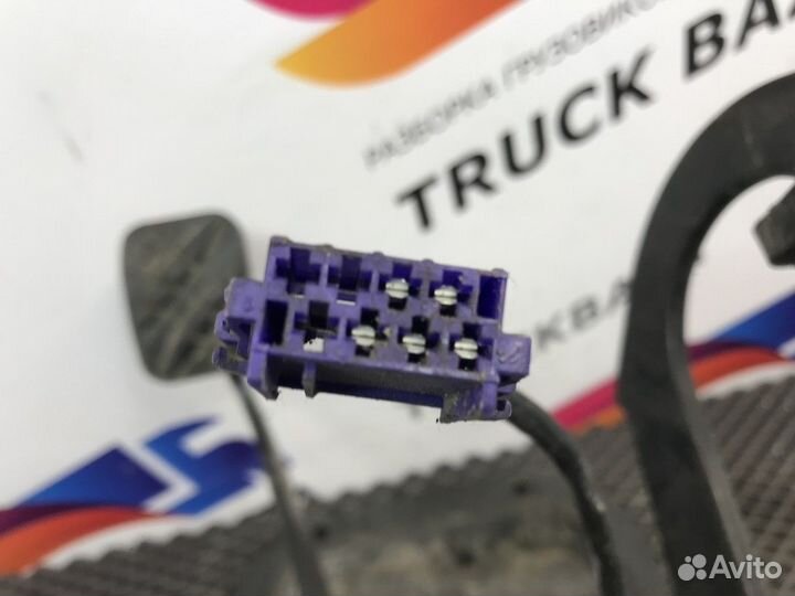 Блок педалей Renault Premium