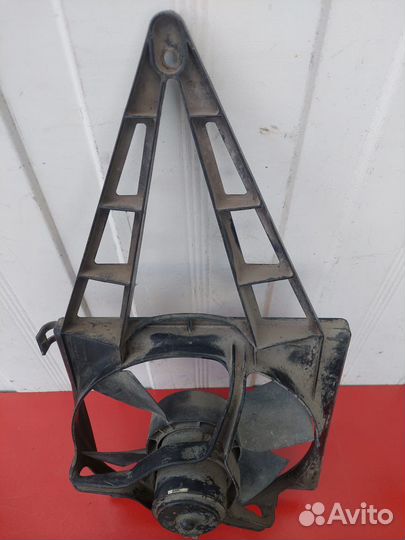 Вентилятор охлаждения радиатора Opel Astra F