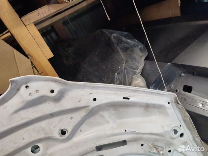 Капот Audi A4 B7 2005-2008