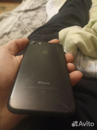 iPhone 7, 32 ГБ