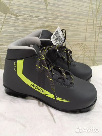 Лыжные ботинки детские, р. 32, 33