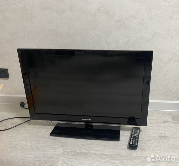 Телевизор samsung
