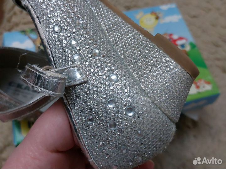 Туфли для девочки 26 размер