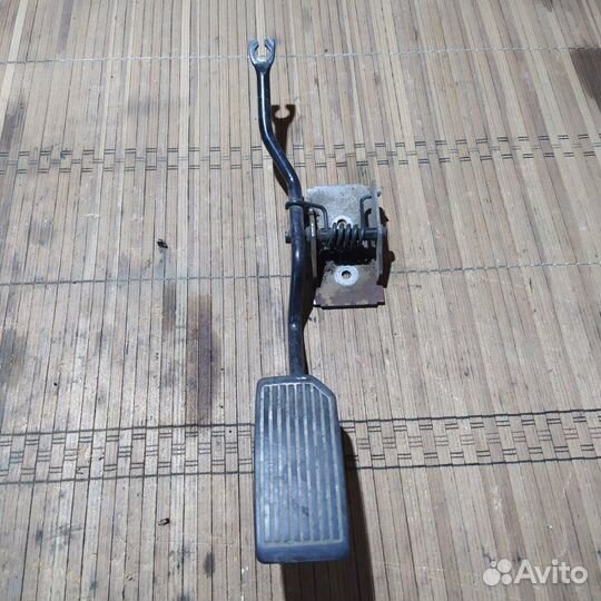 Педаль газа Nissan Sanny седан FB15 QG15 2000