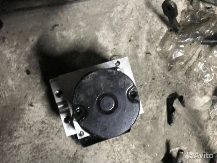 Блок ABS BMW X5 E70 2007