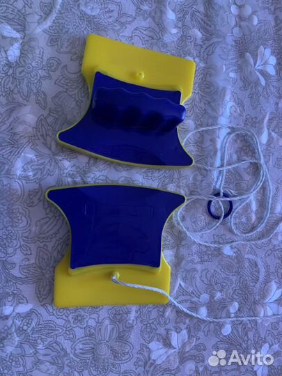 Магнитная щетка для мытья окон и балкона