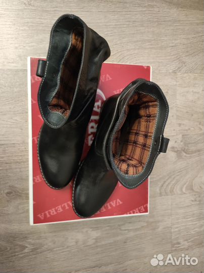 Ботинки женские демисезонные р 38